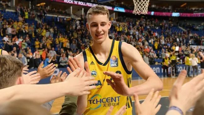 [澳网]德约科维奇连续18次晋级澳网第二轮.