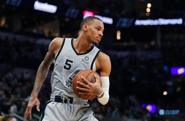 逐渐成长为 逐渐成长为