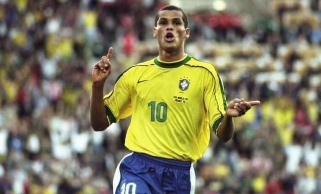 场地障碍个 场地障碍个