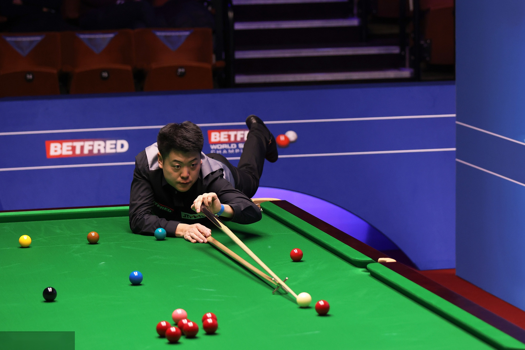 步启动更为 步启动更为