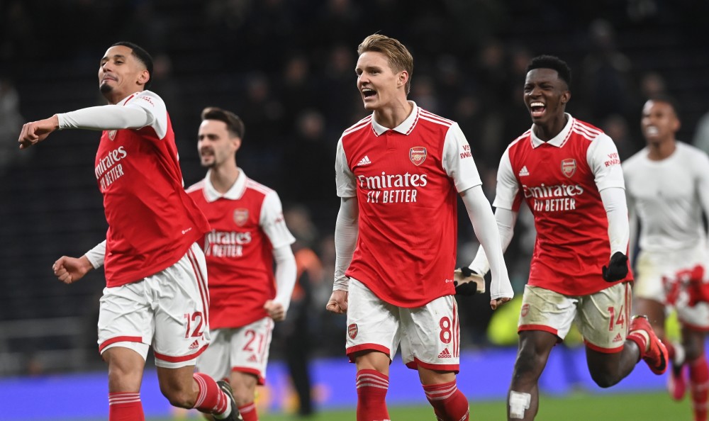 不断冲击的 不断冲击的