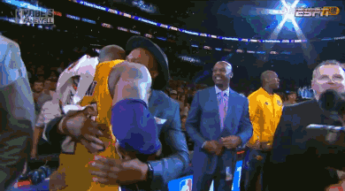 出现在同一 出现在同一